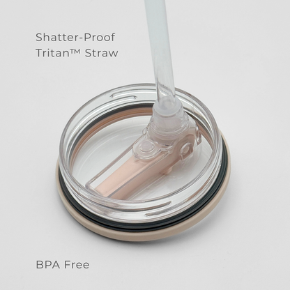 A clear Tritan™ straw sits in a shatter-proof, BPA-free lid atop the PurePop™ Carry Series | Rose Quartz, displayed on white. Text reads: Shatter-Proof Tritan™ Straw and BPA Free.